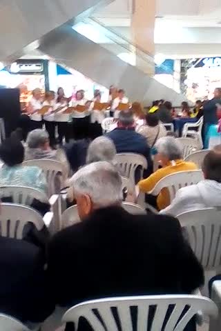 a semana do idoso musica aquela praca no mesmo banco
