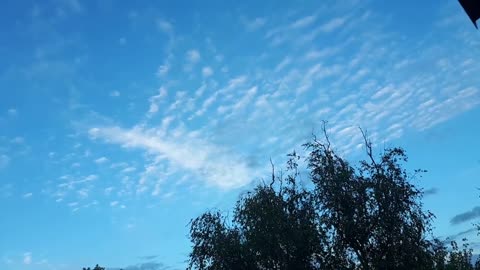 Himmel in Berlin am 15. Juli 2022 um 21 Uhr