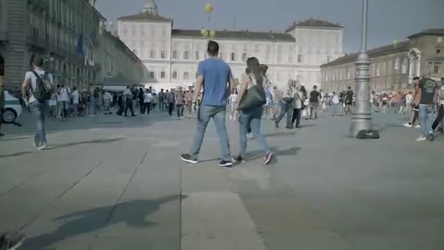 CRISTIANO RONALDO PRANK ITALY PART 1