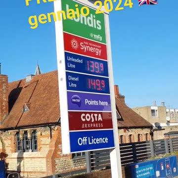 prezzi carburanti in Inghilterra(STATO EXTRACOMUNITARIO) GENNAIO 2024 DOCUMENTARIO prezzi in sterline inglesi quindi in euro sono 1,63 euro/l la benzina e 1,74 euro/l il diesel in un Paese dove i poveri inglesi guadagnano meno dei ricchi lombardi