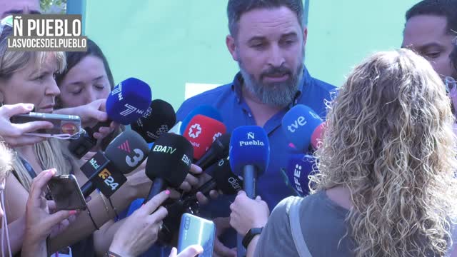 Abascal da un paso al frente sin eludir la pregunta y le abre la puerta a Macarena Olona Choclán