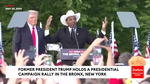 NYC Democrat Rubén Díaz Sr. Apologizes To Trump For 'Conduct Of Judge Juan Merchan' At Bronx Rally