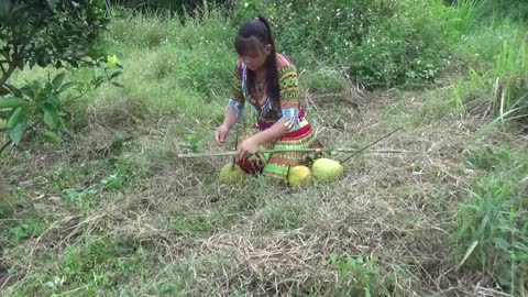 Part 1 Ethnic girl steals the grapefruit of a farmer guy - Eating delicious pomelo fruit