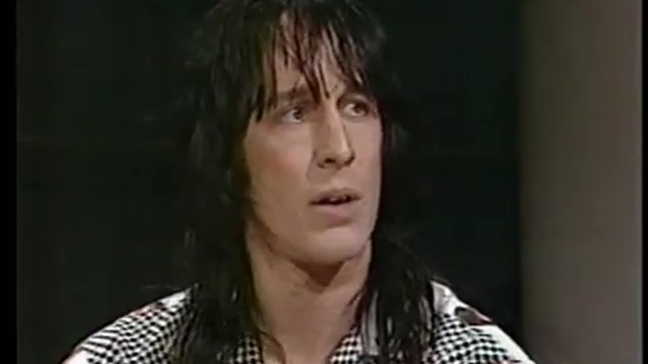 August 21, 1987 - Todd Rundgren Chats After TV Performance