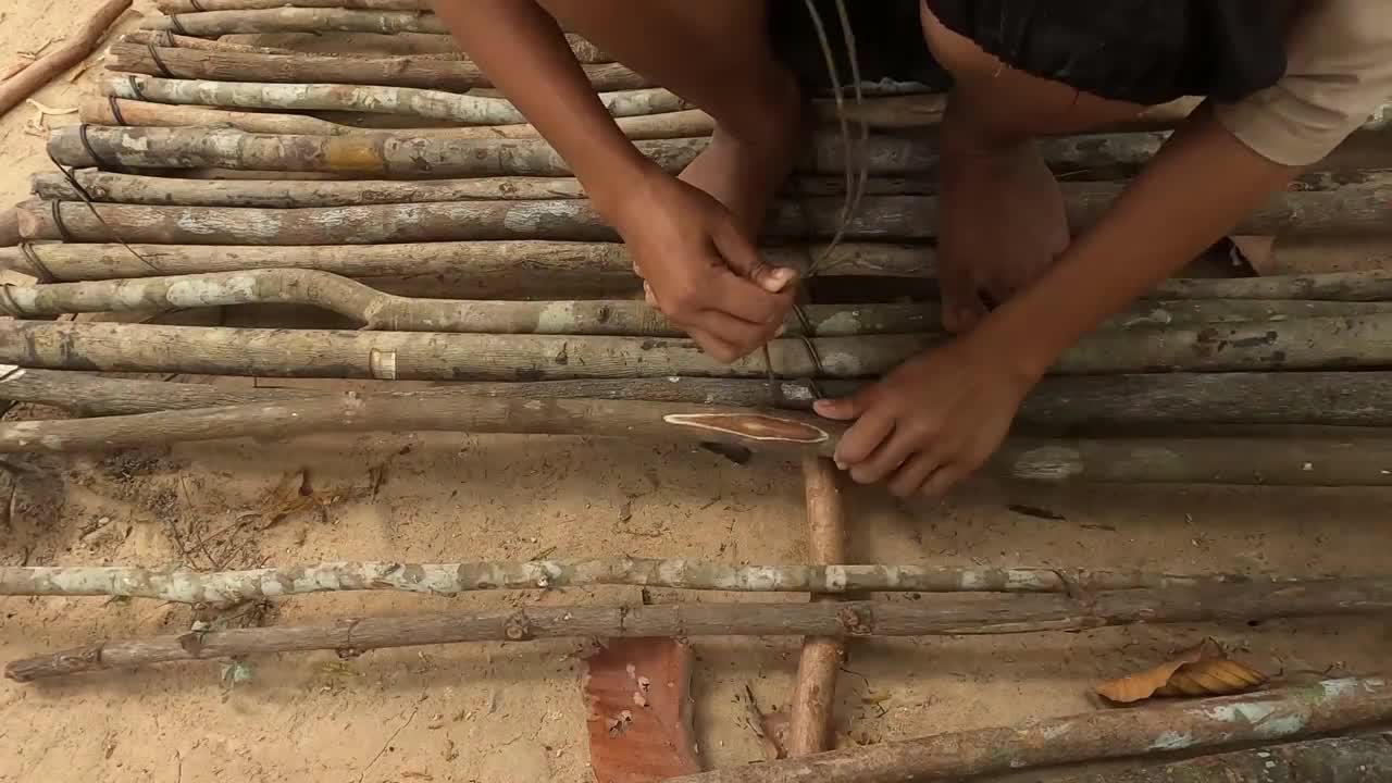 Amazing Girl Build The Most Beautiful Bamboo Villa around Swimming Pool