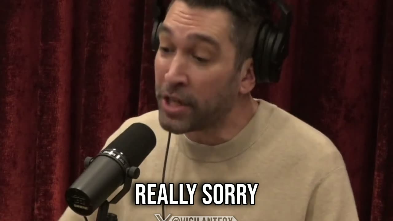 Dave Smith says Chris Cuomo should issue an APOLOGY to Joe Rogan