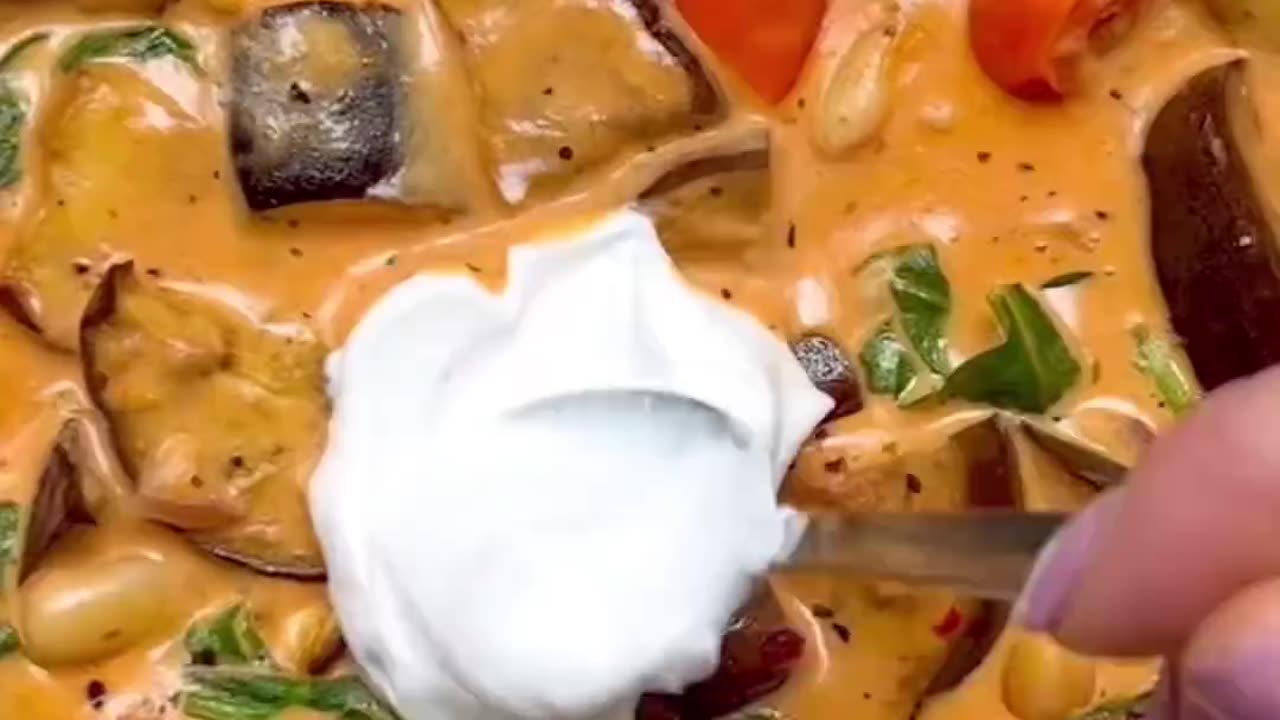 Roasted Aubergine Creamy Tomato Beans - RECIPE IN DESCRIPTION