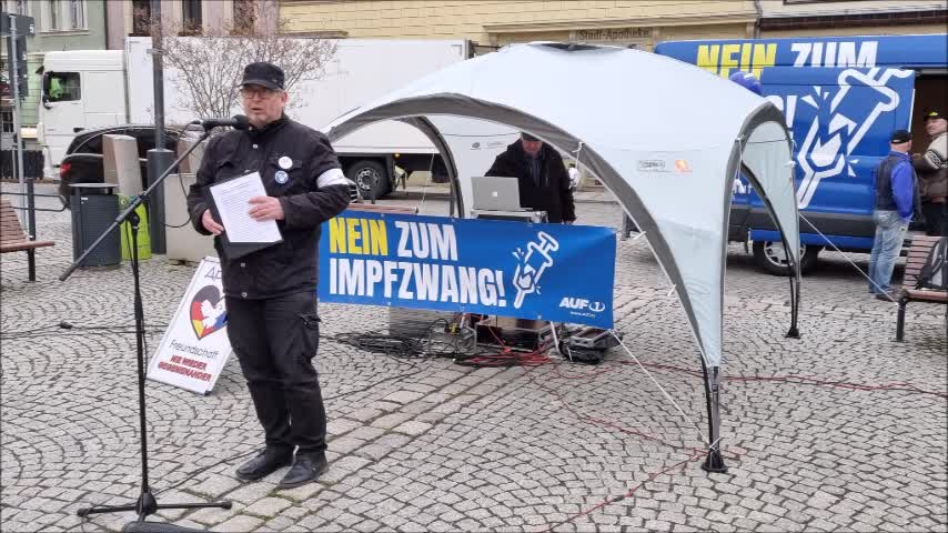 EDGAR SCHUMANN, Redebeitrag - KAMENZ, Markt, 08 04 2022, Kundgebung für Frieden, Freiheit...