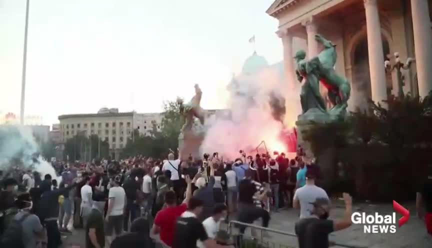 Protests Serbia - Do you want another lockdown?? Yeahh