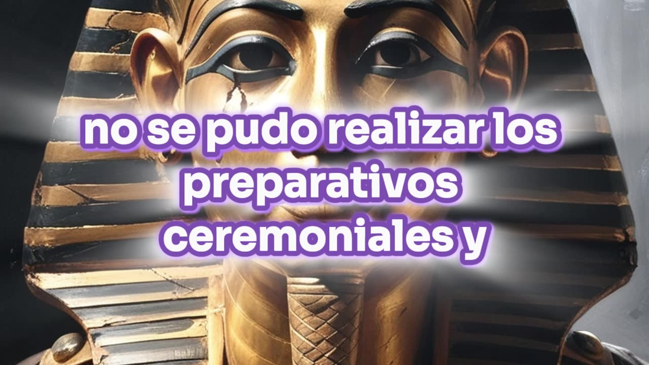 ¿Por qué las orejas de la máscara de Tutankamón estaban perforadas?