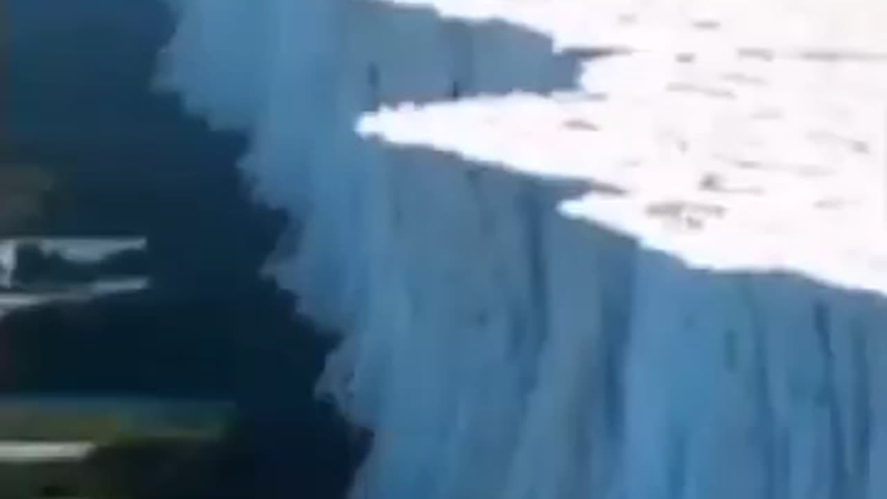 Secret City Beyond the Icewall??