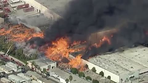 Huge pallet fire in Carson area of Los Angeles California