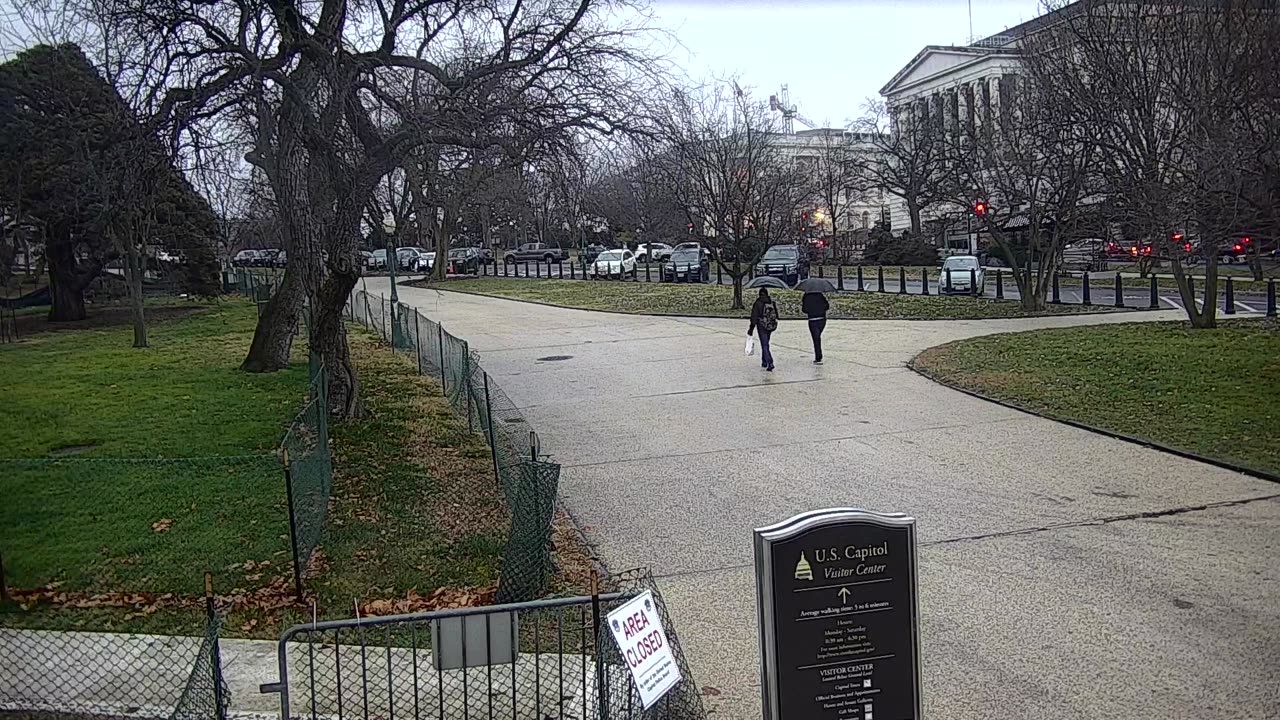 0681USCG00SWDrivenearRHOBTaxiStnd_2021-01-05_16h32min06s190ms.mp4