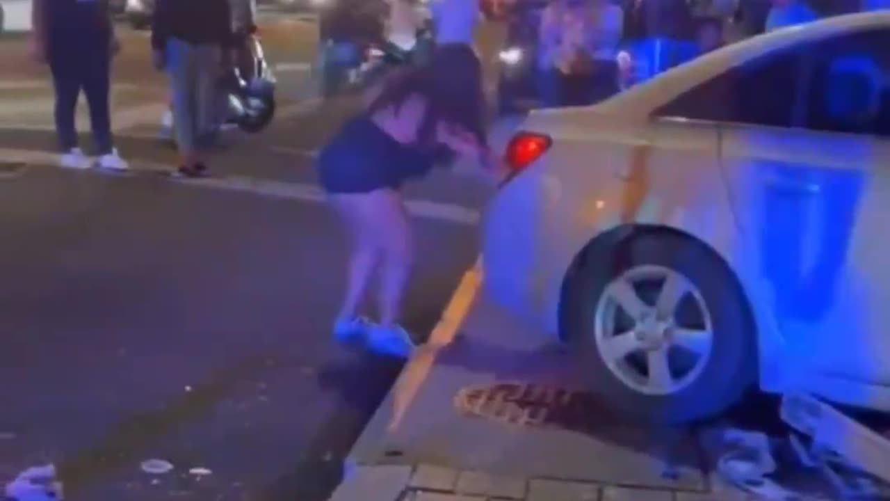 This girl crashed her car and then took off as if it wasn't her 👀