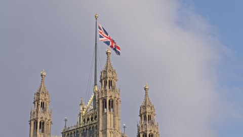 U.K.s Chief of the Defense Staff Makes Headlines - Video Version