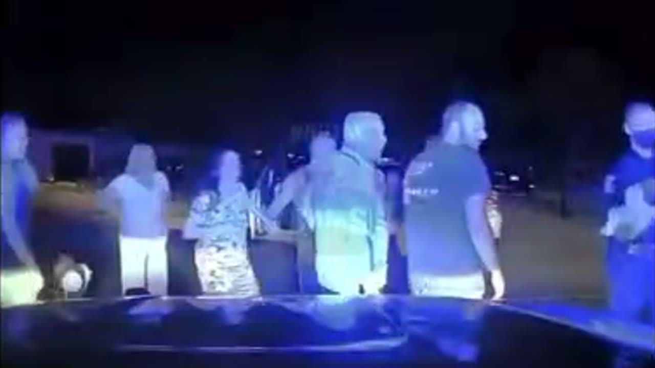 You won't believe what this cop does