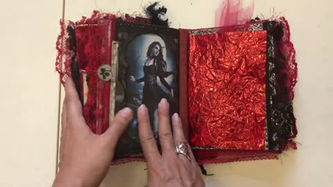 "Gothic Love" Journal flip Through