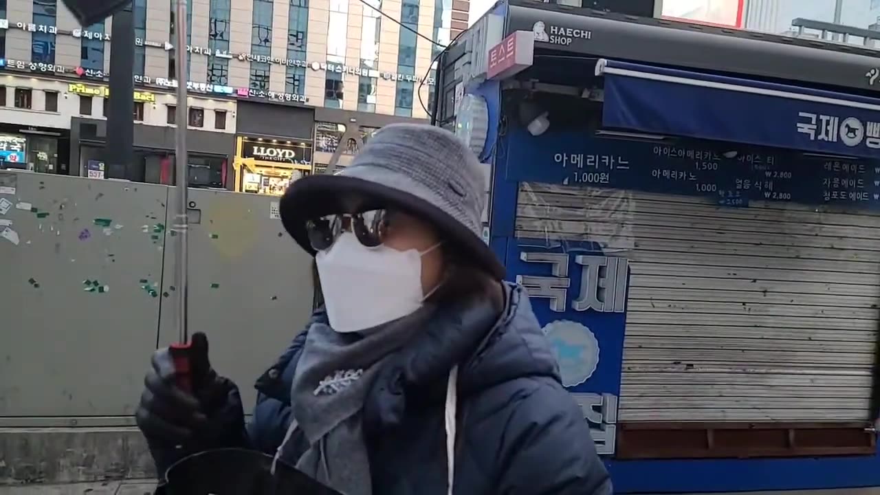 20201204_V3_S01(E3ouA3-2r-0)우리를 통제하고 자유를 뺏을 법_ 남이 해주겠지_ 강남역에서