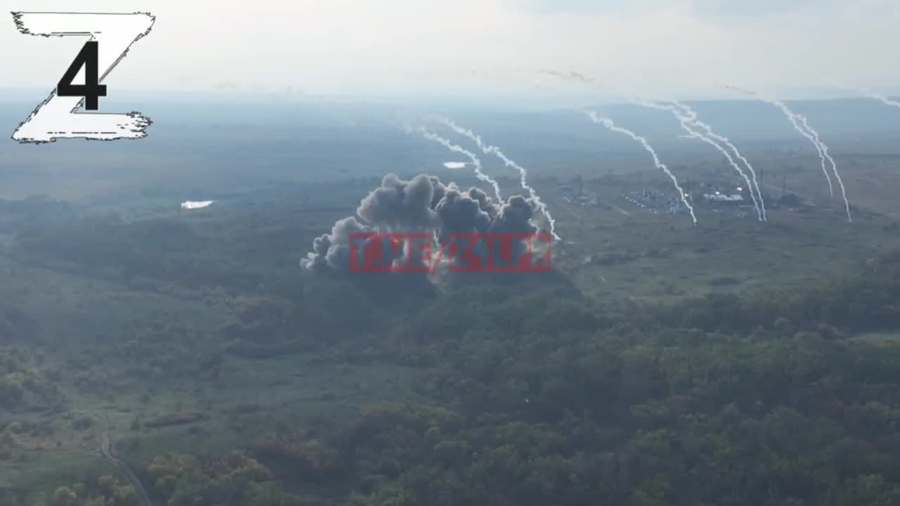 Su-34 dropping FAB-250 in Luhansk oblast