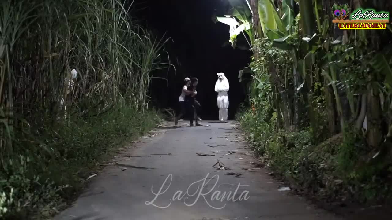 PRANKK JADI HANTU