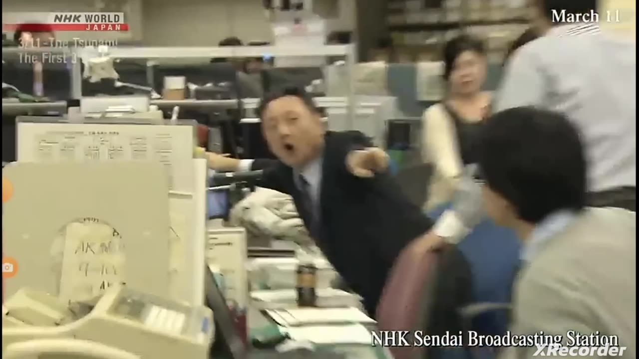 massive earth quakeHQ