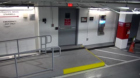 6159RHOBG3G305BNorthLobby_2021-01-06_12h20min02s303ms.mp4