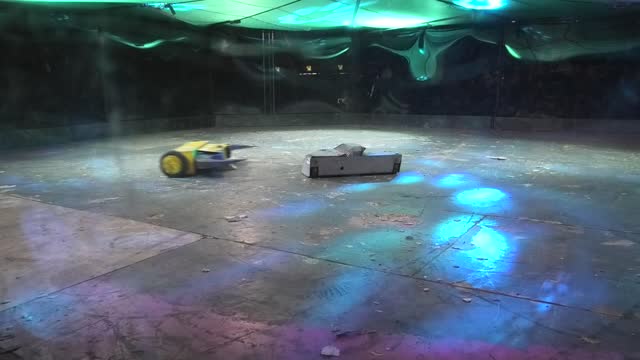 Roboriots Dublin 2019: ThunderChild Vs Nibbler Vs Kan-opener