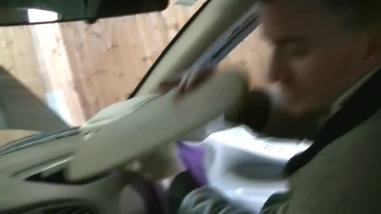 Replacing Passenger Air Bag Cover on Oldsmobile Alero