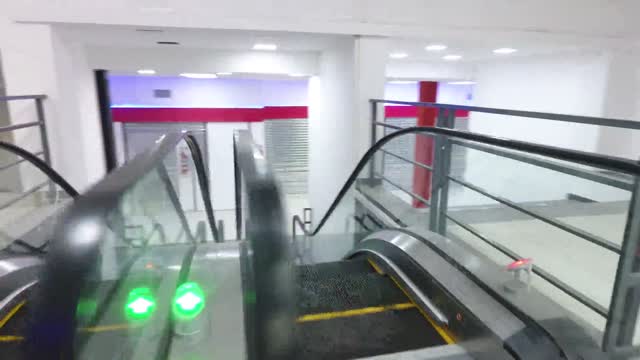 BuyElevators.com HomeLifts.com