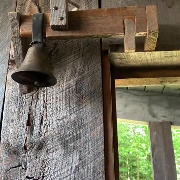 Cheap DIY fix for a door jingle! #diy #diycraft #homeimprovementideas #homemade