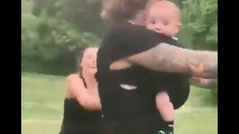 I was actually thinking the baby was way too calm 😅 cute tho!