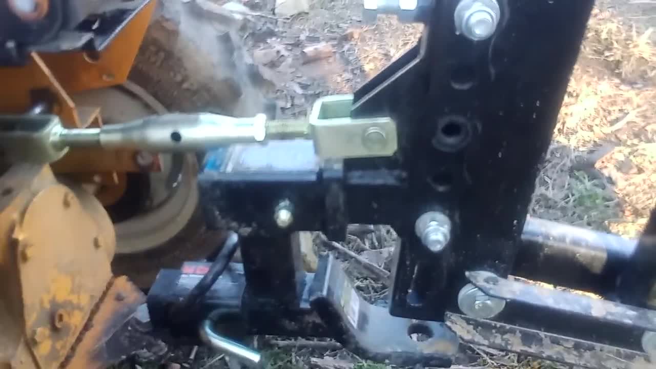 Custom Narrow Frame IH Cub Cadet Sleeve Hitch