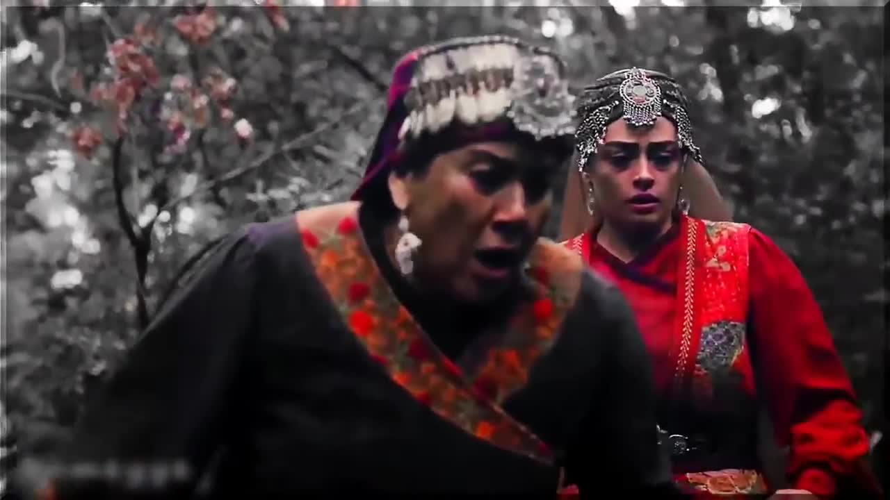 Ertugrual body burn by enemies and look the reaction of halima sultanš„