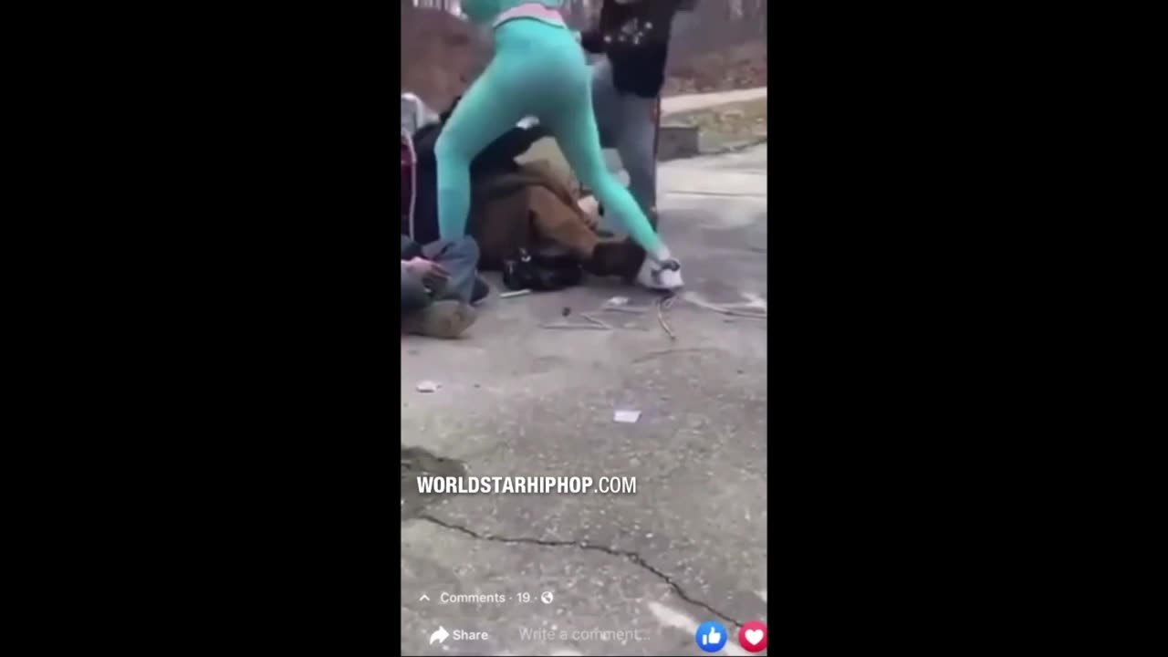 Terrible Teen Girls Who Viciously Beat Homeless Couple For Tik-Tok