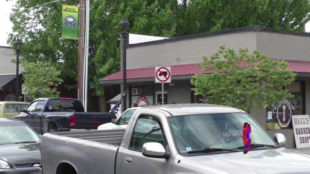 Another Flag Wave Held In Molalla With None Of The Threatened Opposition Leftist Violence