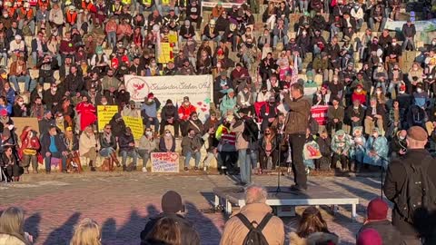 Berlin: Rede von Olaf am 12-03-2022