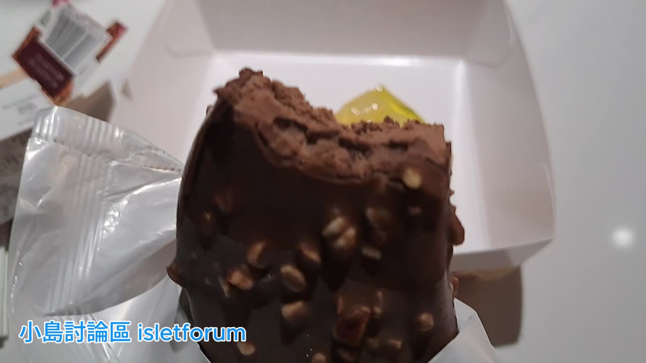 在雪糕連鎖店吃甜品 haagen dazs mhp4099 nov2024