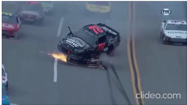 Nascar Crash 01