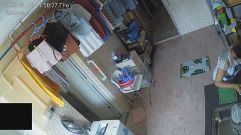 kitchen day n night 20220414