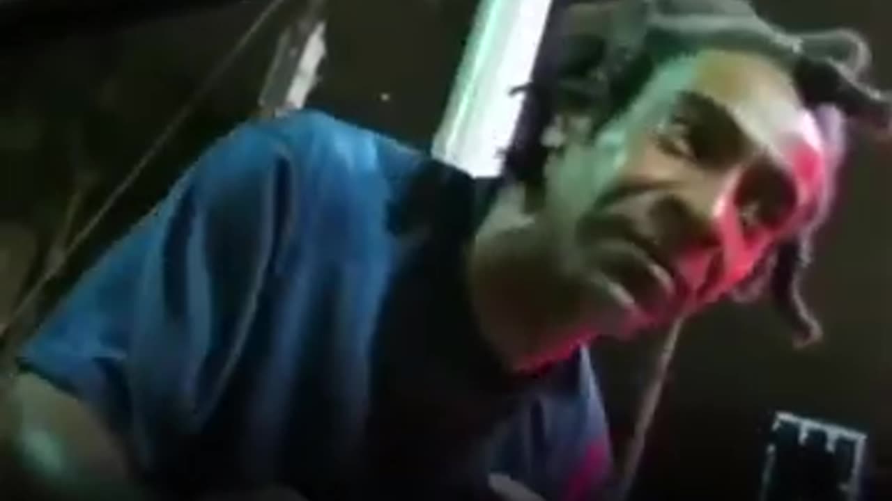 HOMELESS MAN SPEAKS TRUE GODLY WISDOM ABOUT LIFE AND STRUGGLING