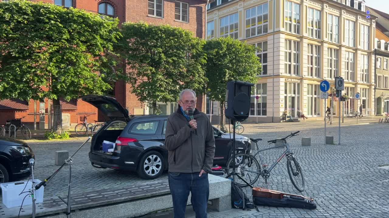 Greifswald: Heutiger Moderator Uwe kündigt Martin (HGW) an 13-06-2022