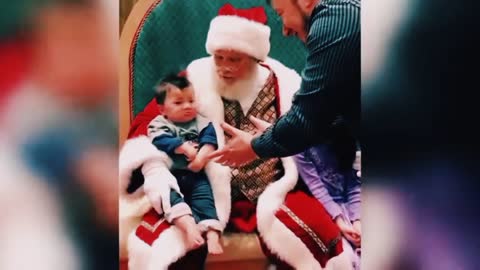 FUNNY BABY LOVES SANTA-TRY NOT TO LAUGH