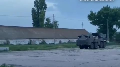 V oblasti Severodoněmecka používají nacisté české raketomety RM - 70 MLRS na podvozku Tatry