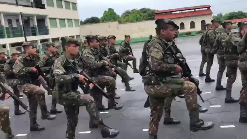 Formatura do Exercito Brasileiro - 1 Companhia de Fuzileiros de Selva