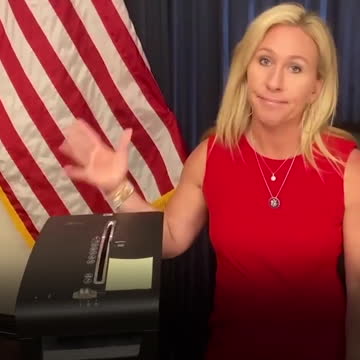 Majorie Taylor Greene Shreds Pelosi Mask Warning