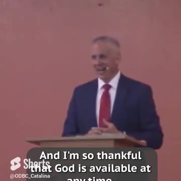 😳📱Pastor answers phone call WHILE preaching, then USES it…