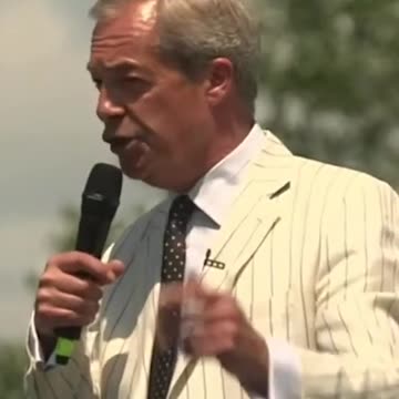 Farage describes 'invasion' in highly criticised campaign rally