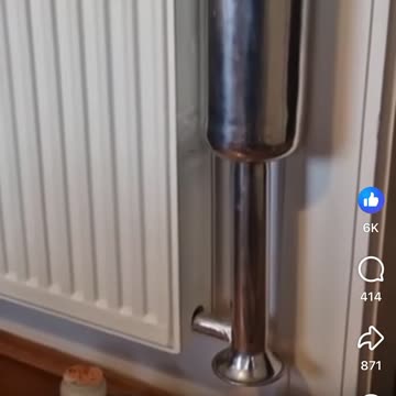 How to heat up house with homemade radiator and candle