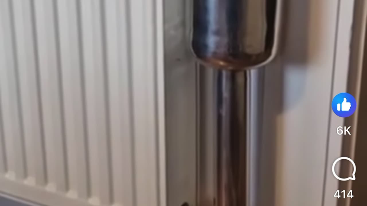 How to heat up house with homemade radiator and candle