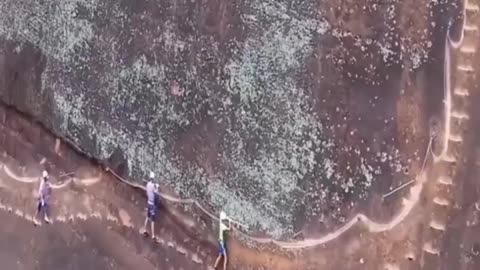 Hill's trekking